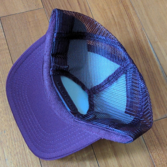 NWOT trucker style OTTO adjustable snapback cap - Picture 2 of 3